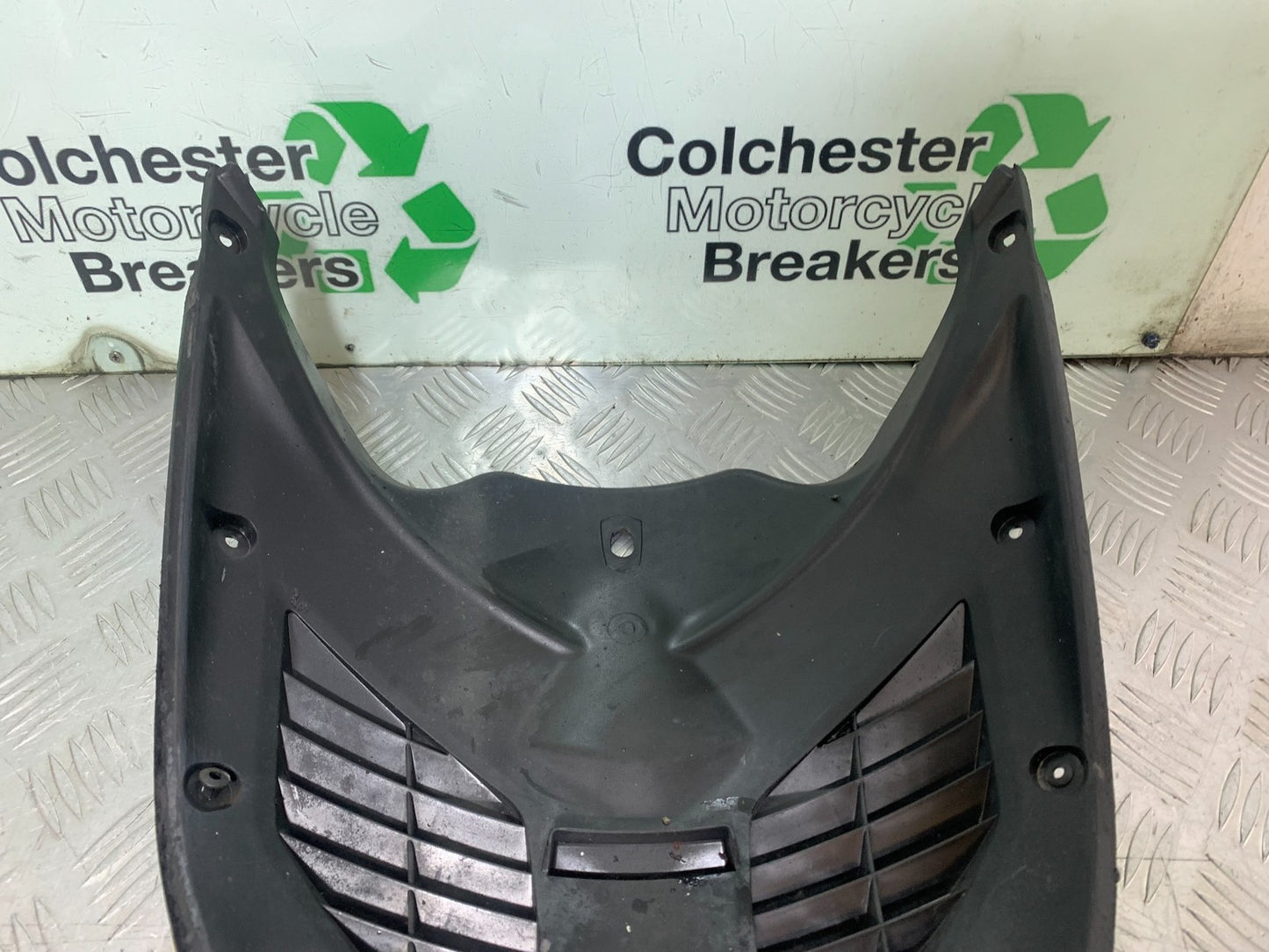 YAMAHA XMAX 125 XMAX-125 GRILL YEAR 2015-2020  (CMB1266)