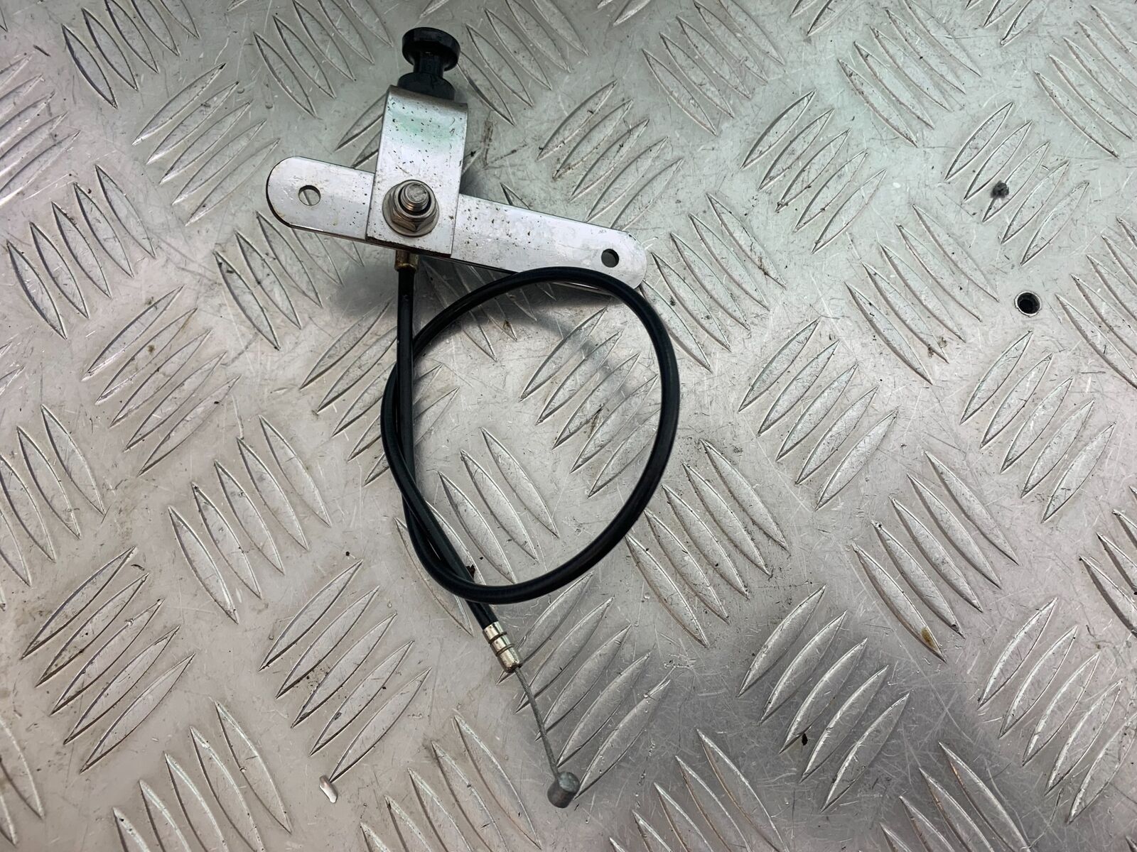 HONDA VFR400 VFR 400 NC21 CHOKE CABLE AND BRACKET  YEAR 1986-87 (CMB1043)
