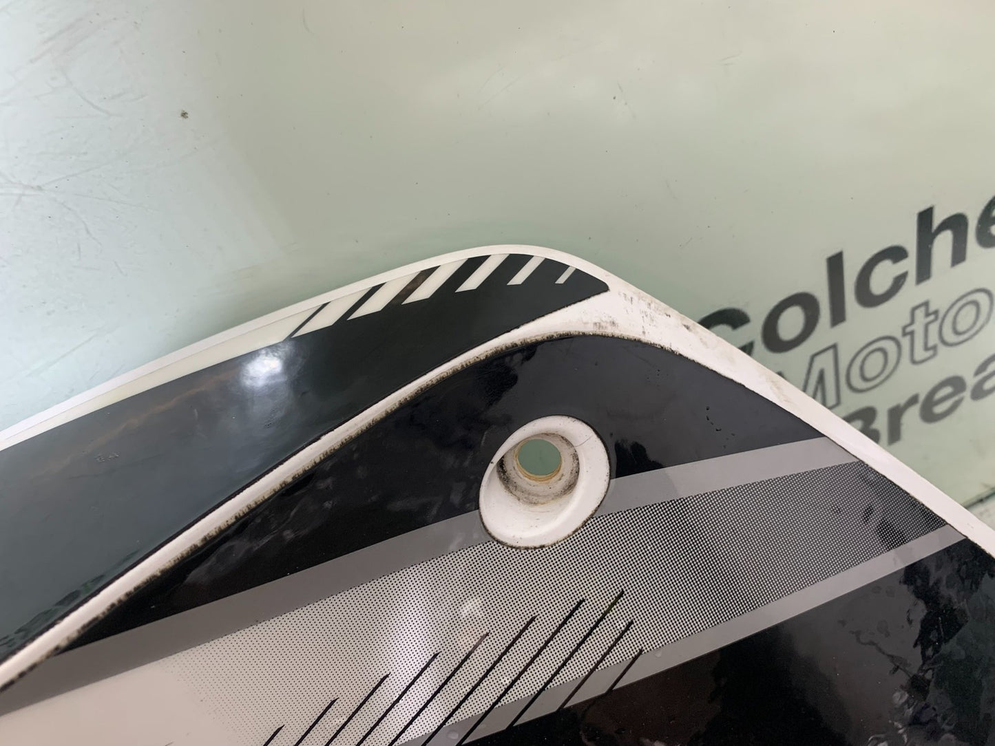 KTM 690 DUKE R LC4 LEFT TANK PANEL YEAR 2012-2015  (CMB1180)