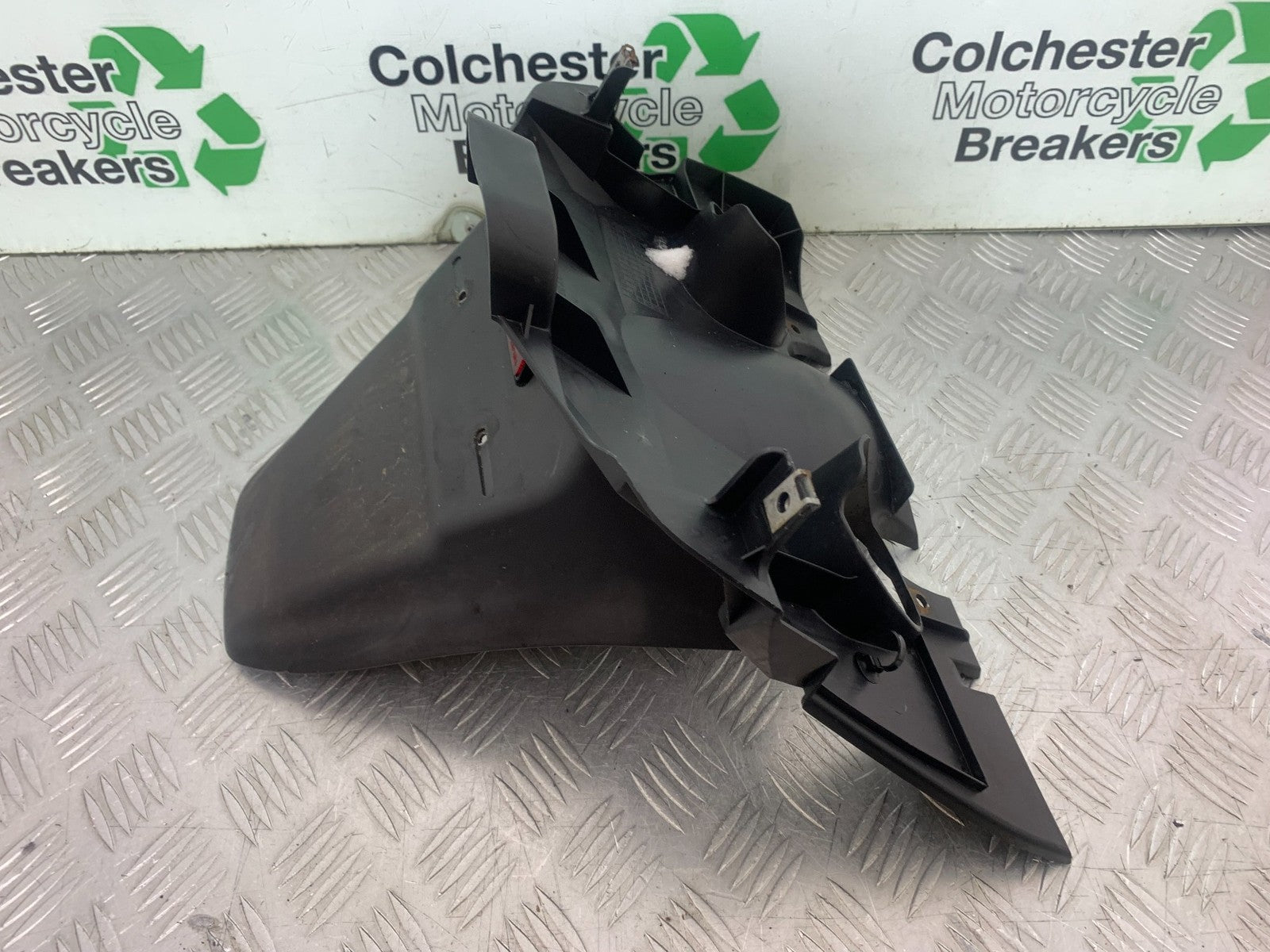 SUZUKI AN 200 UH 200 REAR MUDGUARD YEAR 2007-2009 (CMB1256)