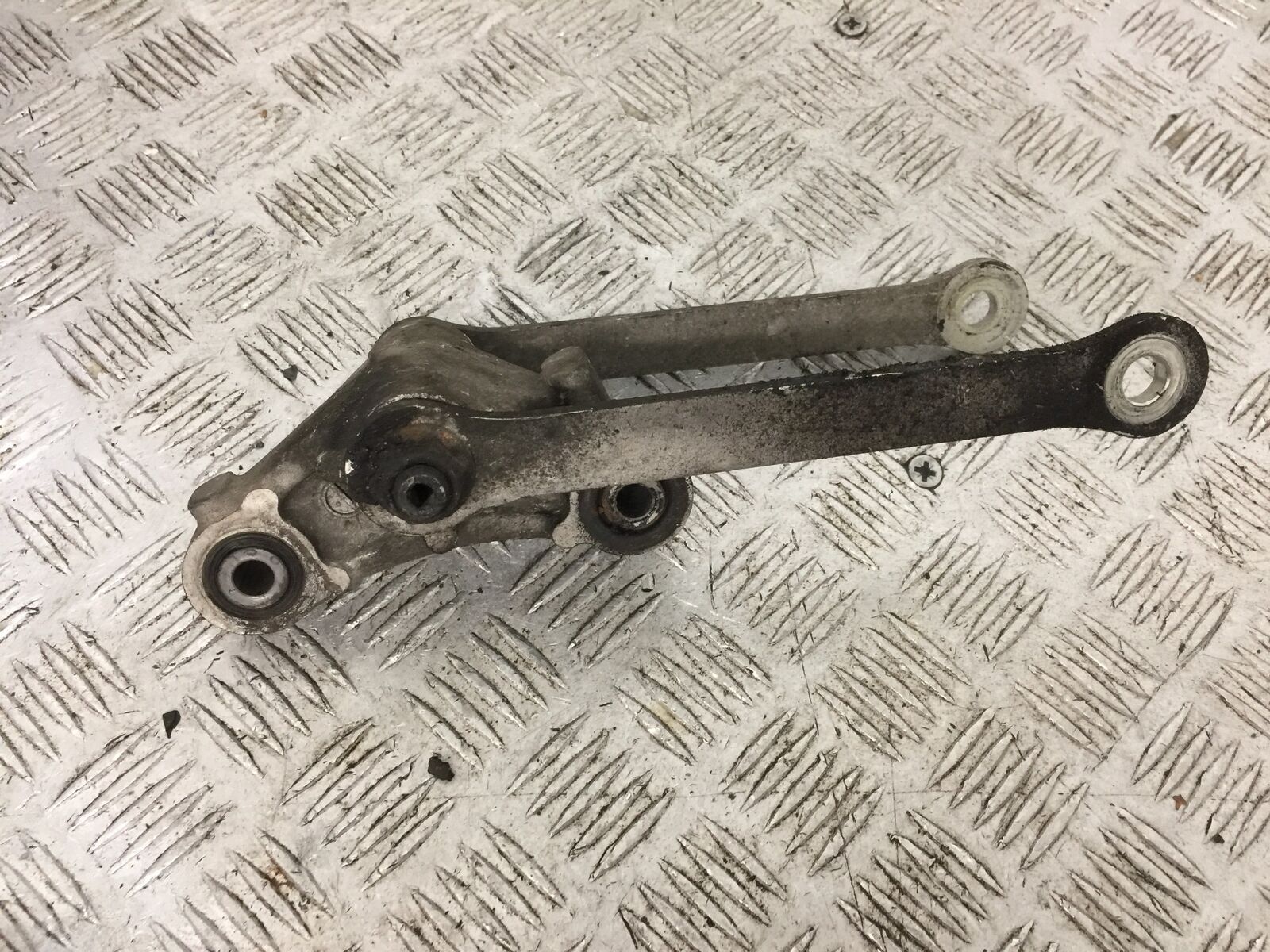 KAWASAKI ZX10R ZX10 R REAR SHOCK LINKAGE   2006-2007 (STOCK 895)