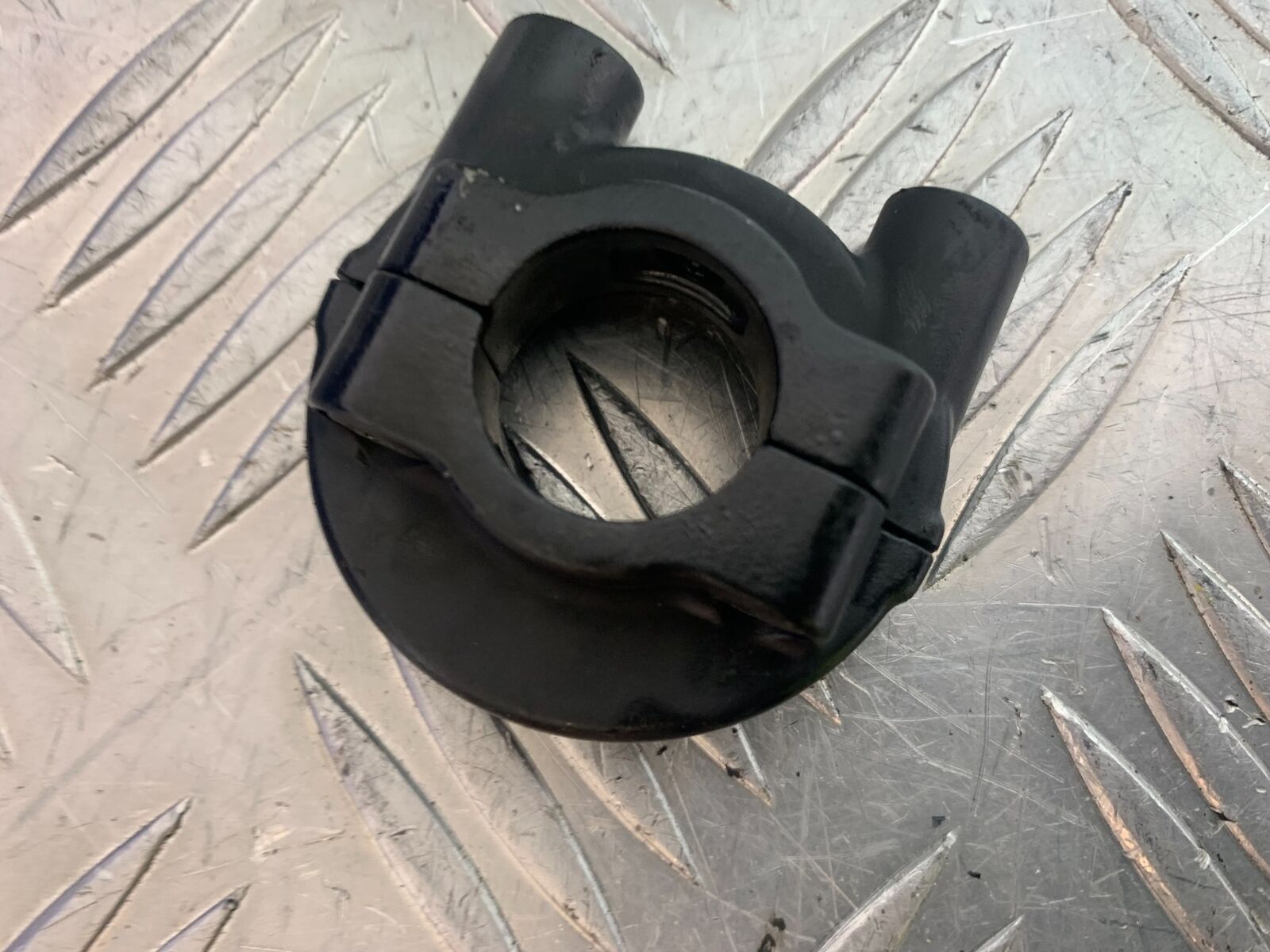 KTM 990 SUPERMOTO T THROTTLE HOUSING  YEAR 2010-2011  (CMB1127)