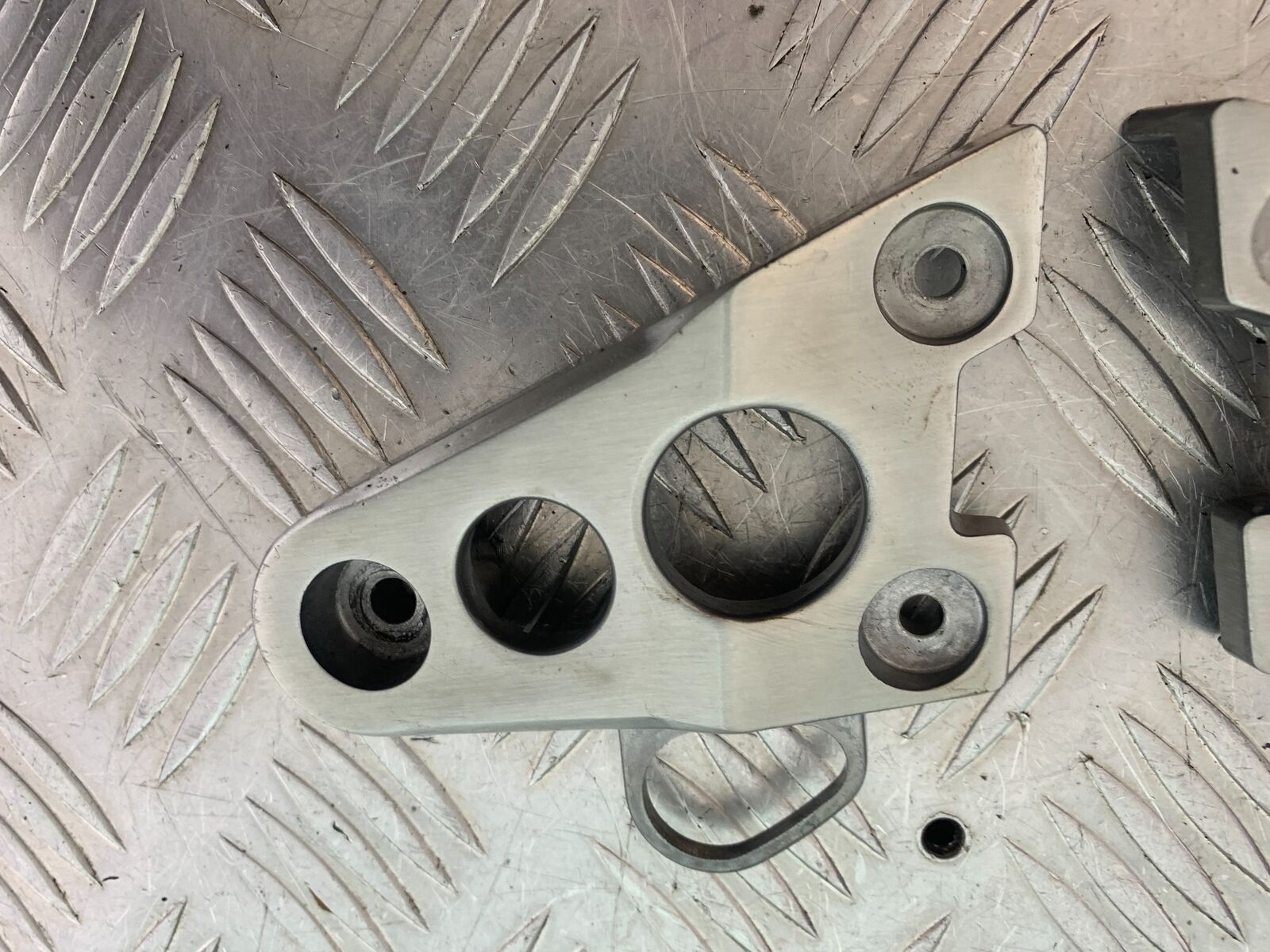 YAMAHA XSR900 XSR 900 HEADLIGHT BRACKETS   YEAR 2021-2022 (CMB1073)