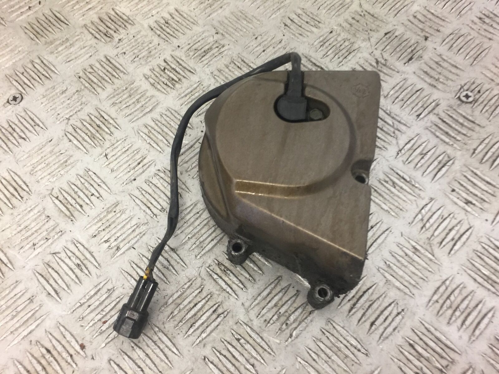 KAWASAKI ZX6R ZX636 SPROCKET COVER YEAR 2002  (STOCK 484)