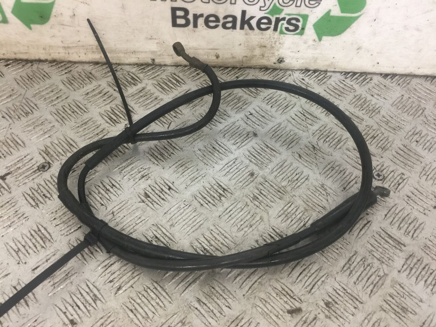 YAMAHA YZF250 YZF 250 FRONT BRAKE LINE  YEAR 2004 (STOCK 792)