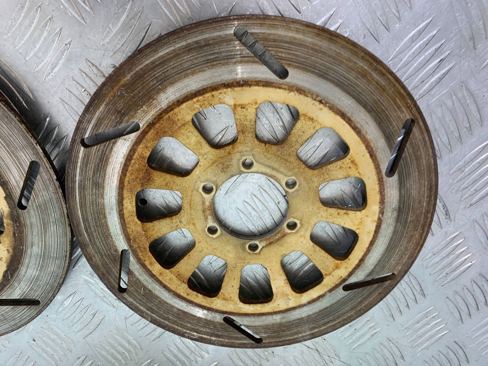 YAMAHA XS1100 MIDNIGHT SPECIAL FRONT DISCS YEAR 1980-1982 (CMB1122)