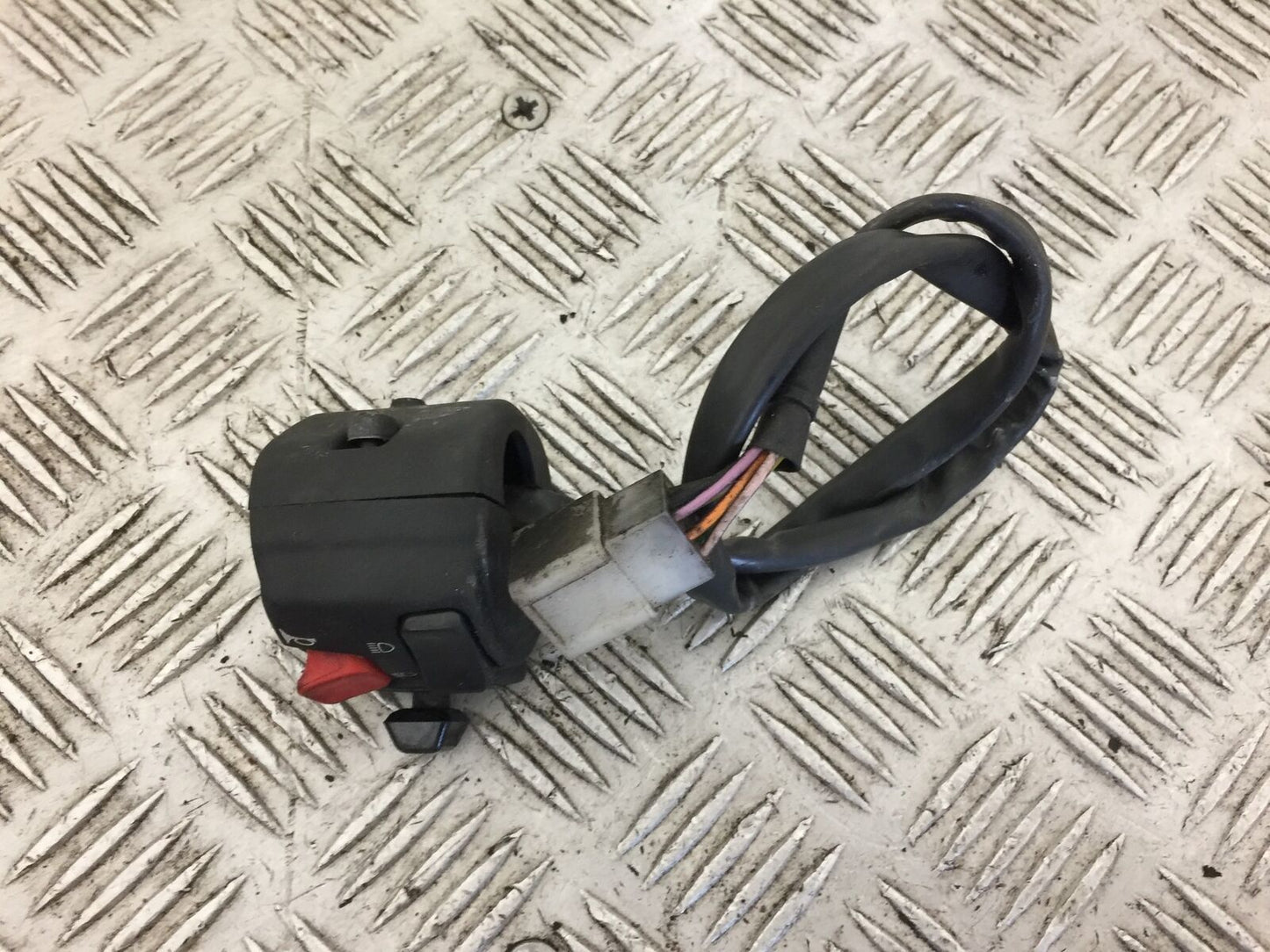DERBI TERRA ADVENTURE 125 LEFT SWITCH GEAR YEAR 2017 (STOCK 583)