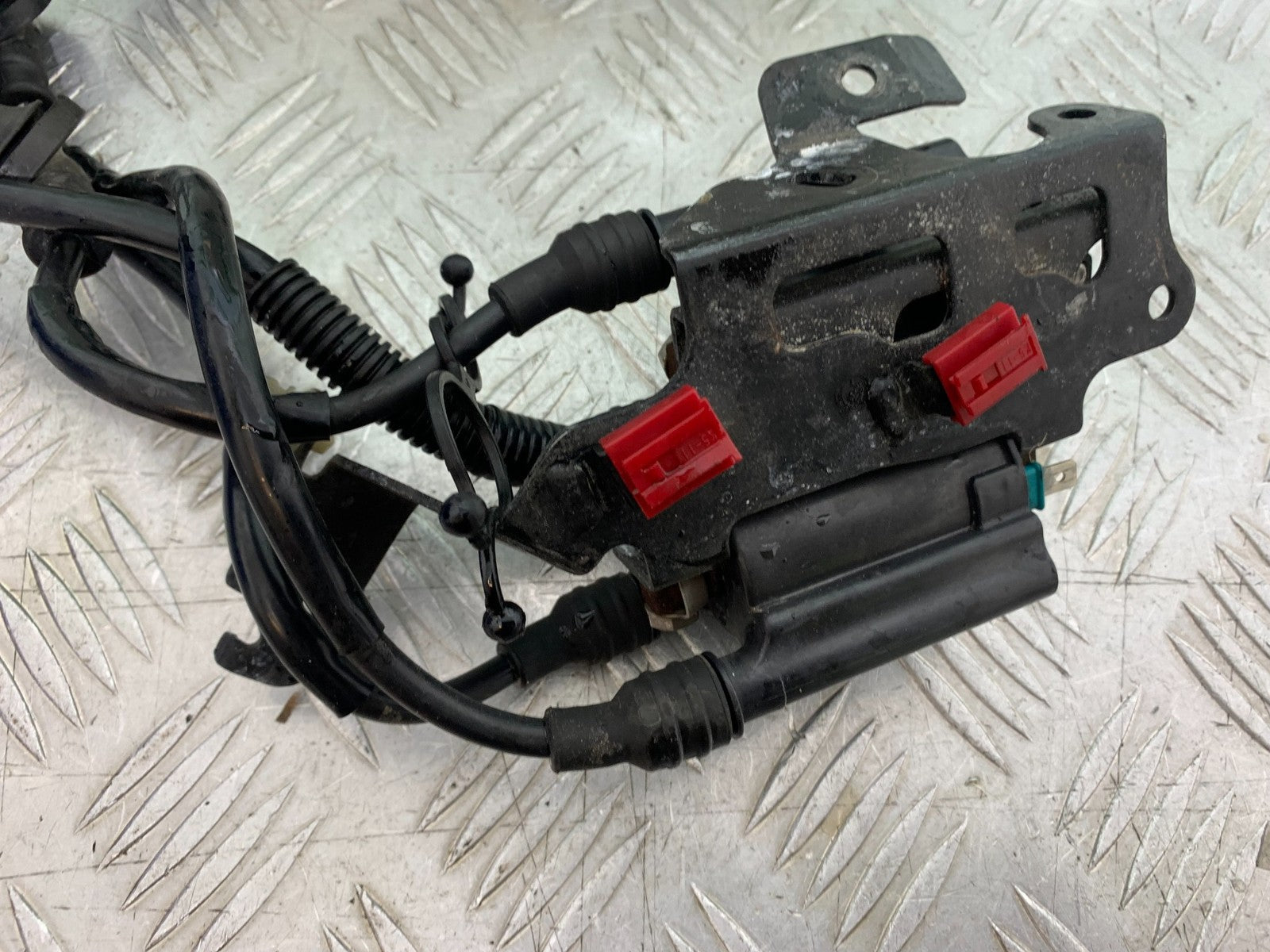 HONDA CB650F CB 650 FA-E COILS AND CAPS YEAR 2014-2017 (CMB1226)