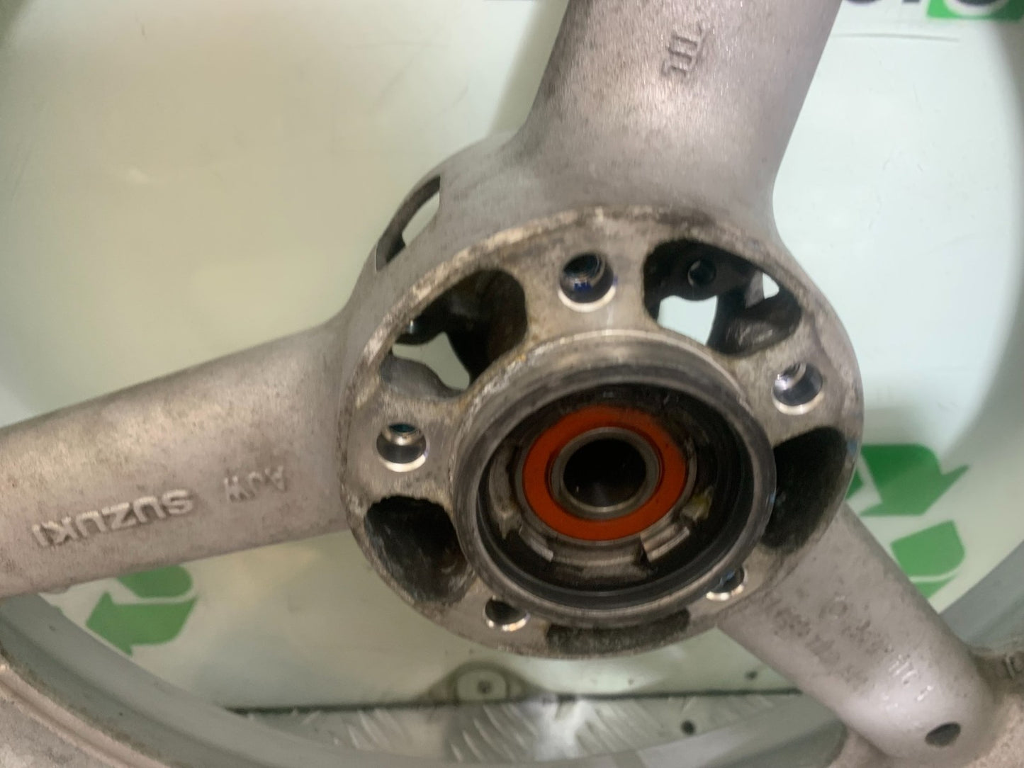 SUZUKI SV650 SV 650 mk1 FRONT WHEEL  1999-2002 (CMB1238)