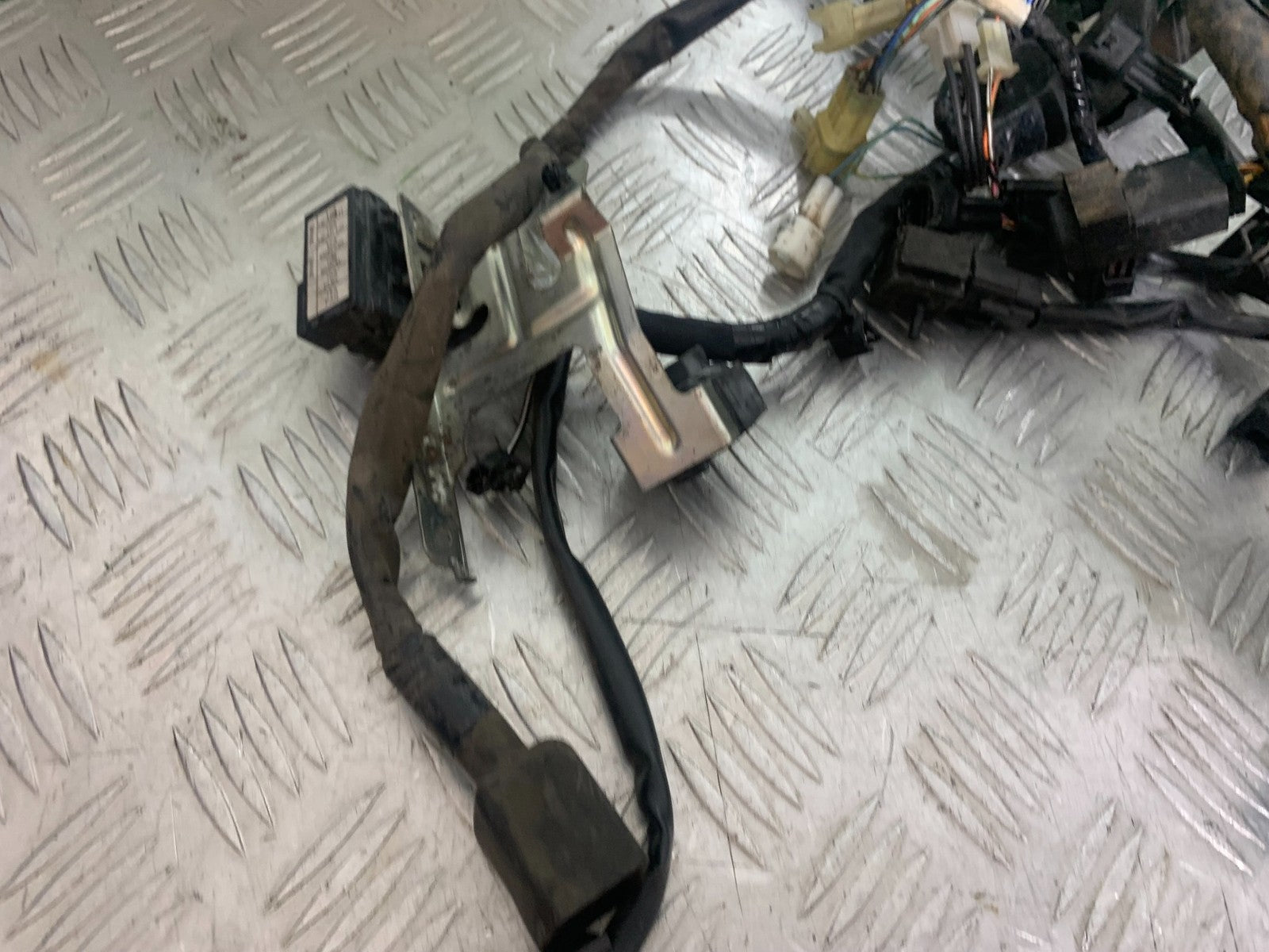 SUZUKI GSR600 GSR 600  WIRING LOOM  2006-2010 (CMB1177)