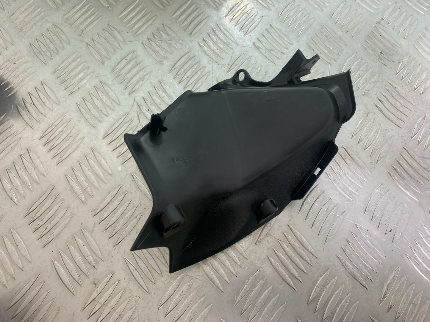 KAWASAKI Z800 Z 800 INFILL COVER   YEAR 2013-2017 (CMB1059)