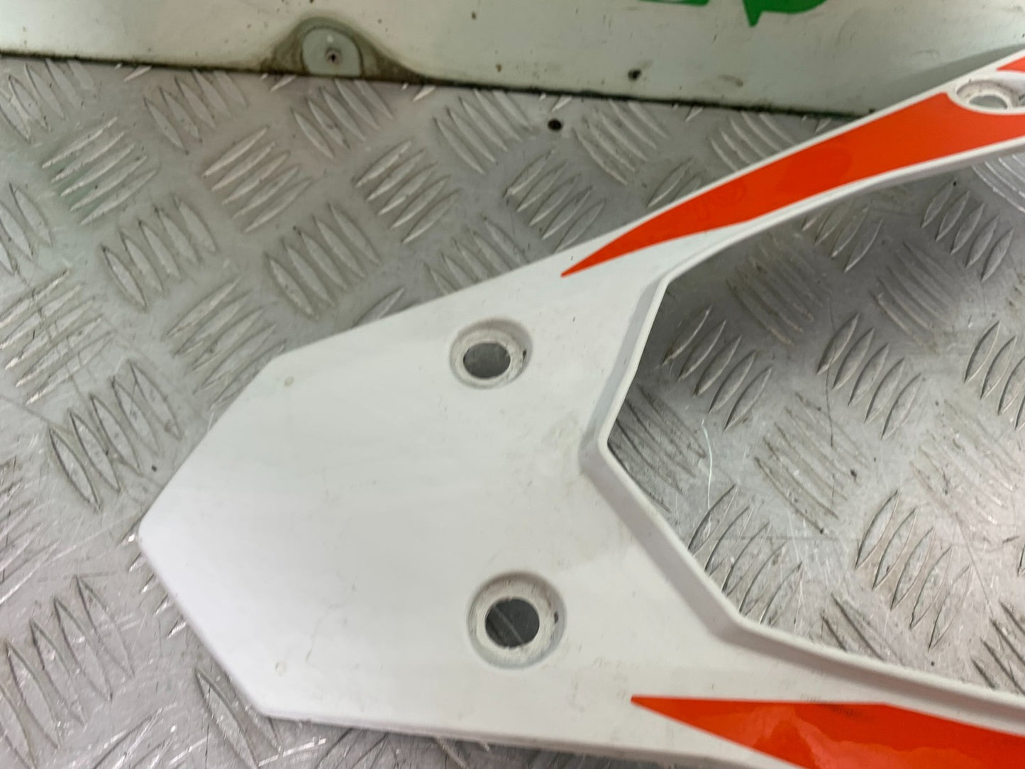 KTM 390 ADVENTURE TAIL PIECE SEAT UNIT  YEAR 2020-24 (CMB1240)