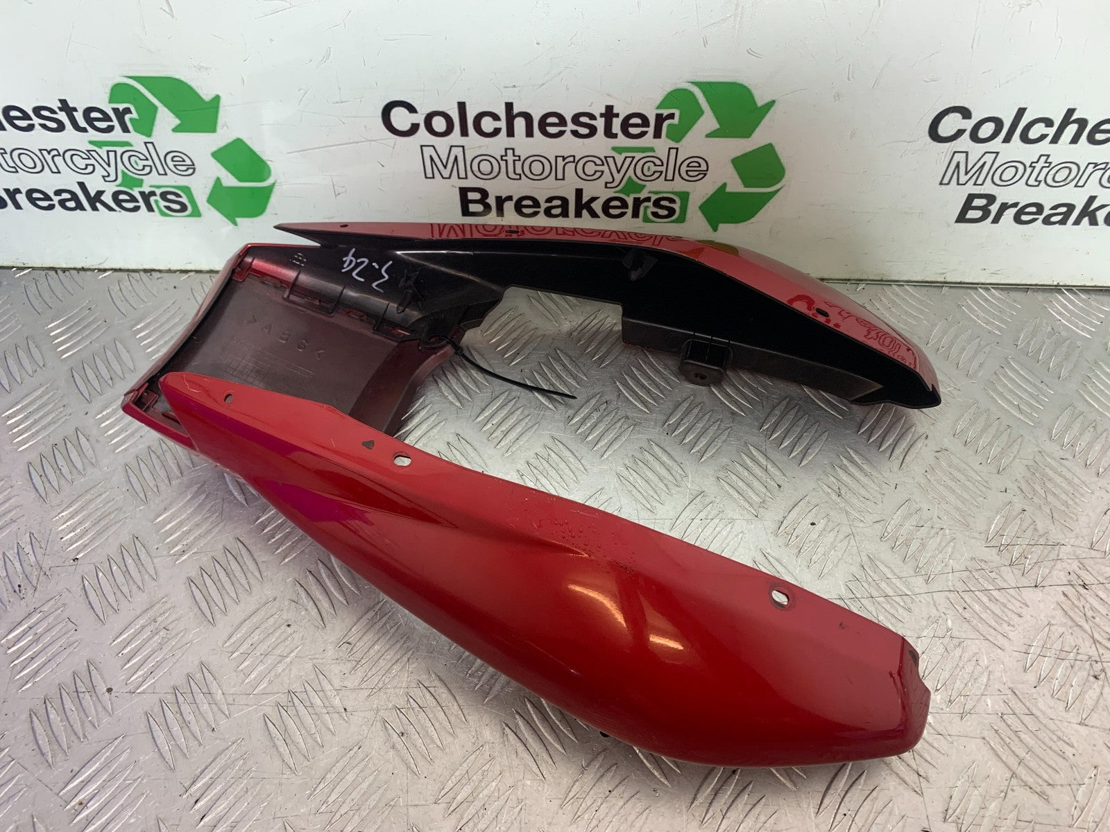 YAMAHA YBR125 YBR 125 TAIL PIECE SEAT UNIT  YEAR 2010-2017 (CMB1252)