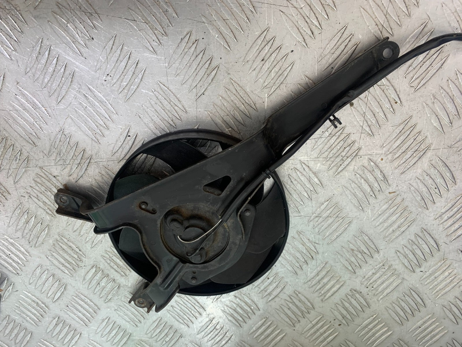 YAMAHA XVS 1300 MIDNIGHT STAR RADIATOR FAN YEAR 2007-16 (CMB1200)