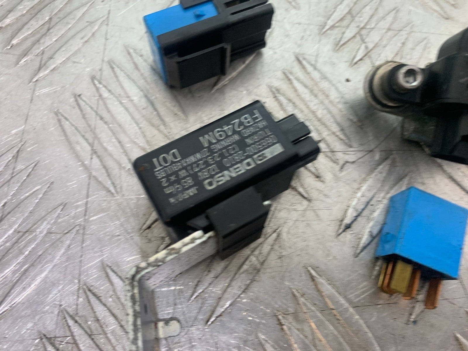 KAWASAKI GTR1400 GTR 1400 RELAYS   YEAR 2007-2009 (CMB1174)