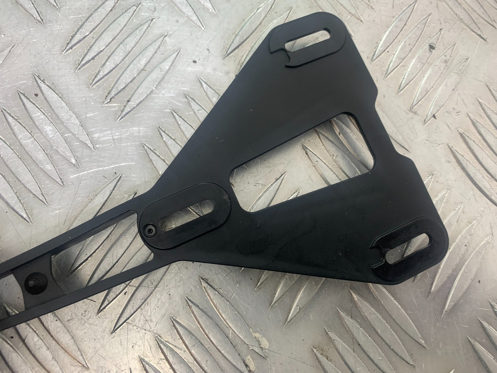 BMW M1000 R NUMBER PLATE BRACKET   YEAR 2023-2024 (CMB1140)