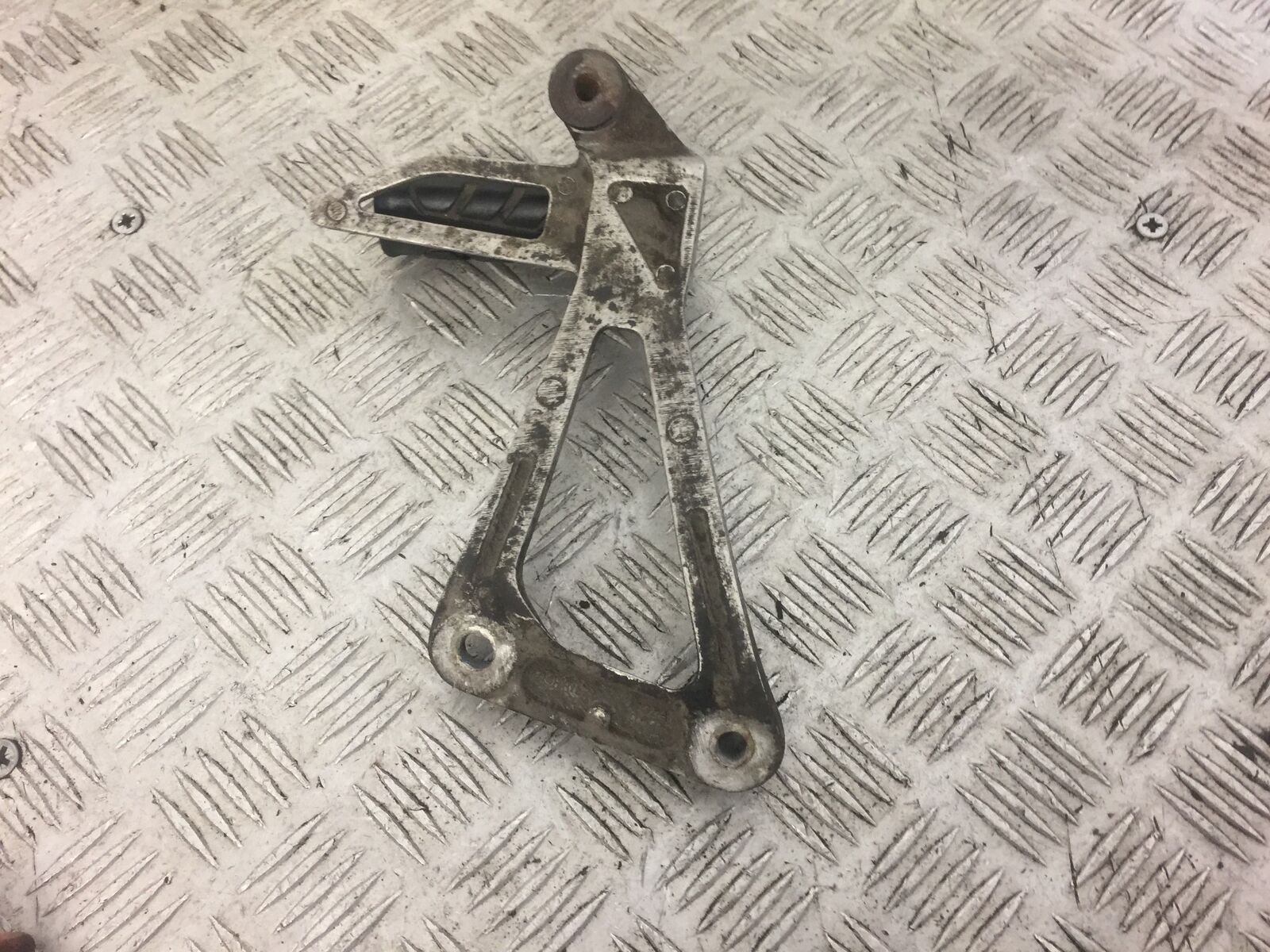 HONDA CBR 500 R  CBR500 R RIGHT REAR HANGER AND PEG  YEAR 2014  (STOCK 392)