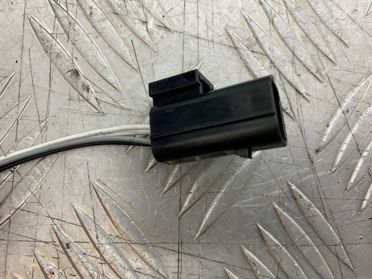 TRIUMPH 955i SPRINT ST OXYGEN SENSOR  YEAR 1999-04 (CMB1230)