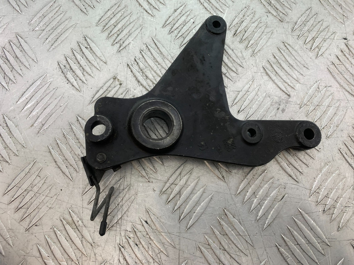 KAWASAKI Z1000 SX REAR CALIPER BRACKET  YEAR 2014-16 (CMB1264)