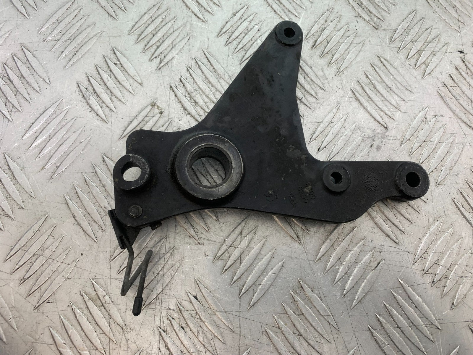KAWASAKI Z1000 SX REAR CALIPER BRACKET  YEAR 2014-16 (CMB1264)