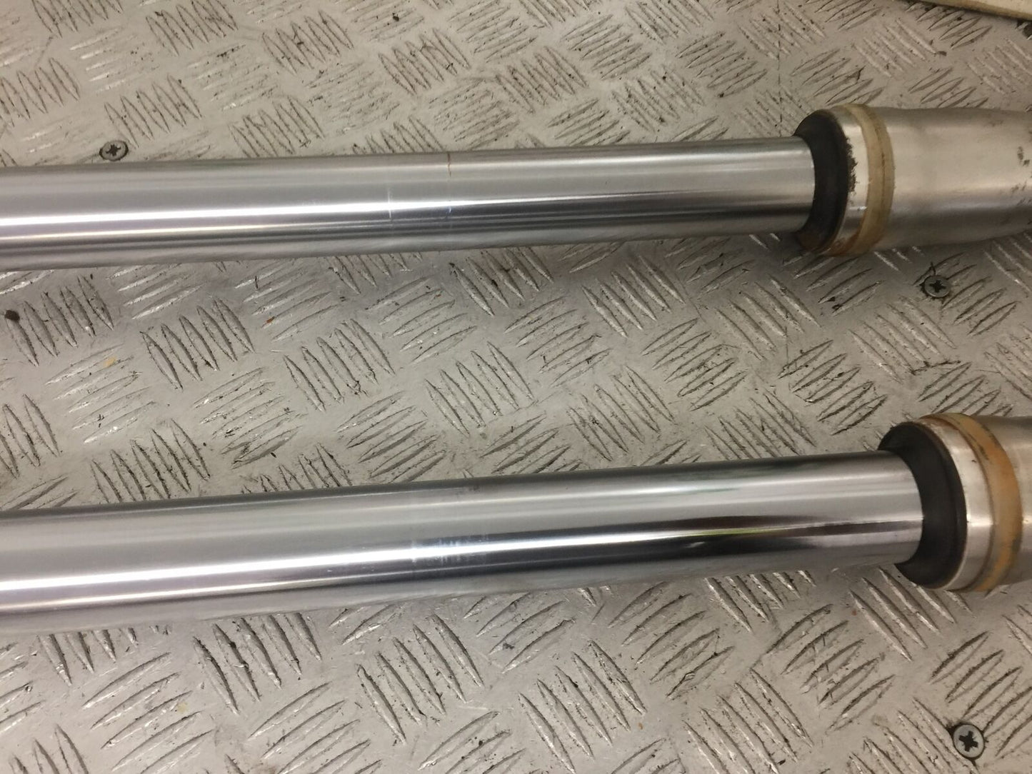 HONDA VTX1300 S FORKS YEAR 2004-09 (STOCK 749)