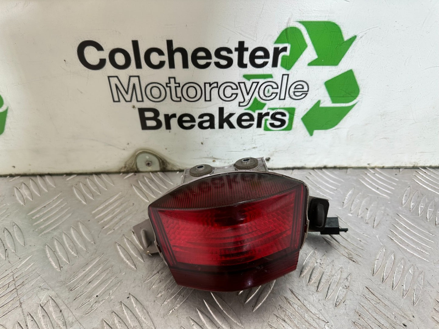 KAWASAKI ER6 F ER6F REAR BRAKE TAIL LIGHT YEAR 2005-2008 (CMB1178)
