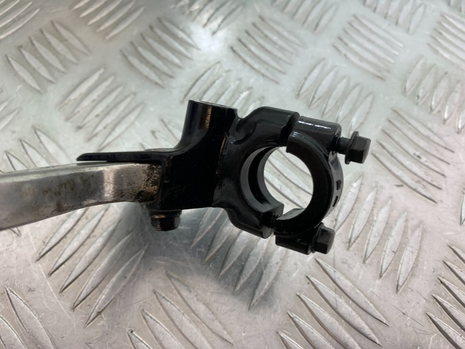 HONDA CBR500R CBR 500 R CLUTCH LEVER AND BRACKET  YEAR 2012-16 (CMB1048)