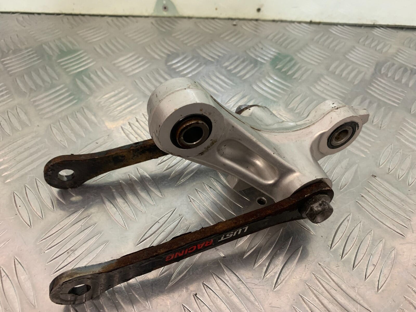 TRIUMPH TIGER 800 XCX REAR SHOCK LINKAGE   YEAR 2015-2017  (STOCK 966)