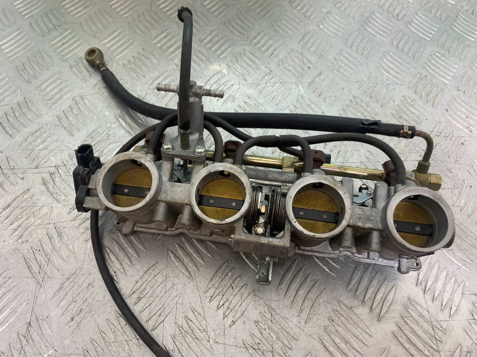 HONDA CBR1000 rr FIREBLADE THROTTLE BODIES  YEAR 2006 (CMB1220)