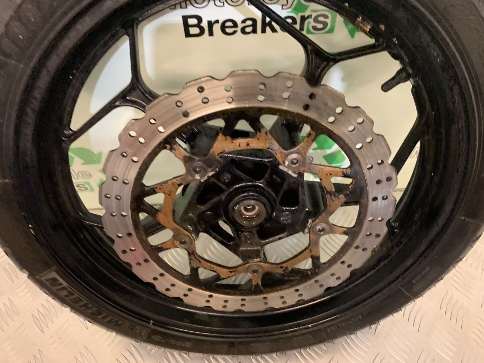 KAWASAKI NINJA 250 SL FRONT WHEEL   YEAR 2015-2017 (STOCK 983)
