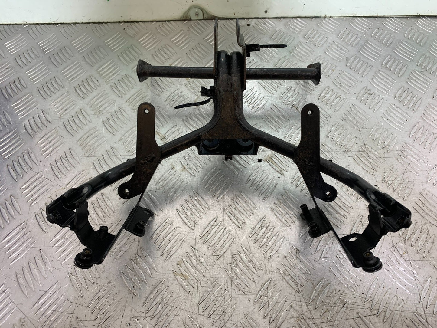 HONDA CBF600 CBF 600 FAIRING BRACKET  YEAR 2004 -07 (CMB1247)