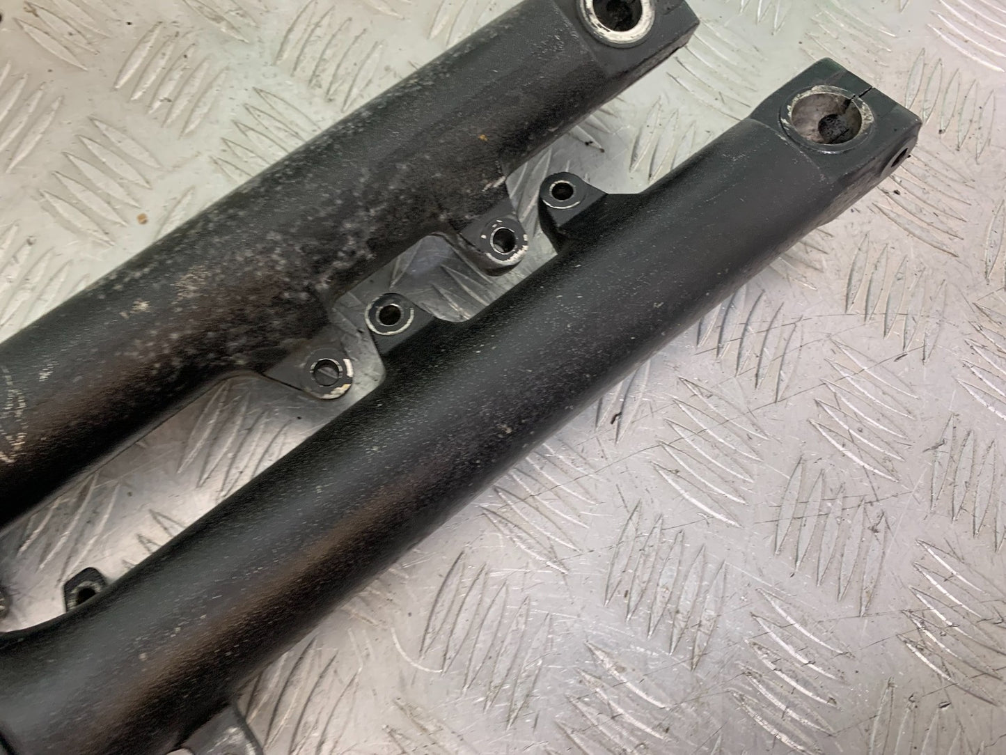 HONDA CBF600 CBF 600 FORKS  YEAR 2004-07  (CMB1305)