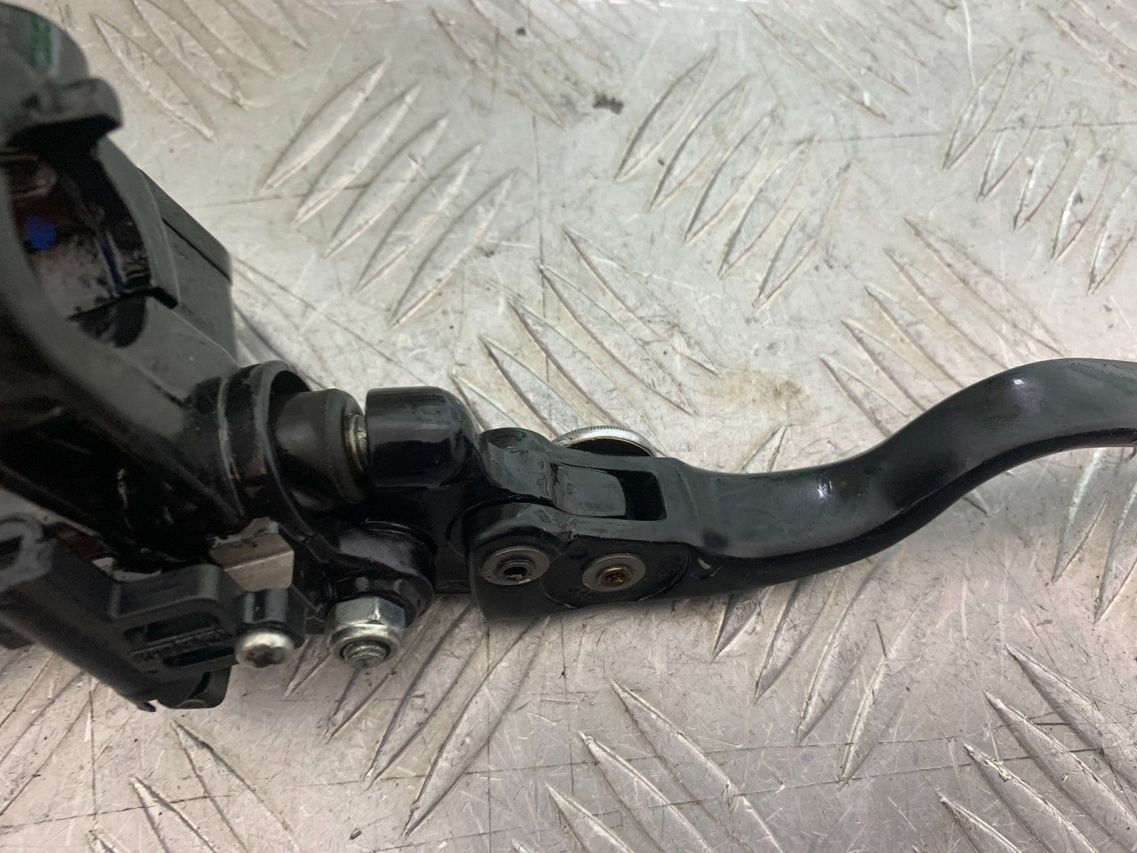 KTM 390 ADVENTURE FRONT MASTER CYLINDER  YEAR 2020-24 (CMB1240)