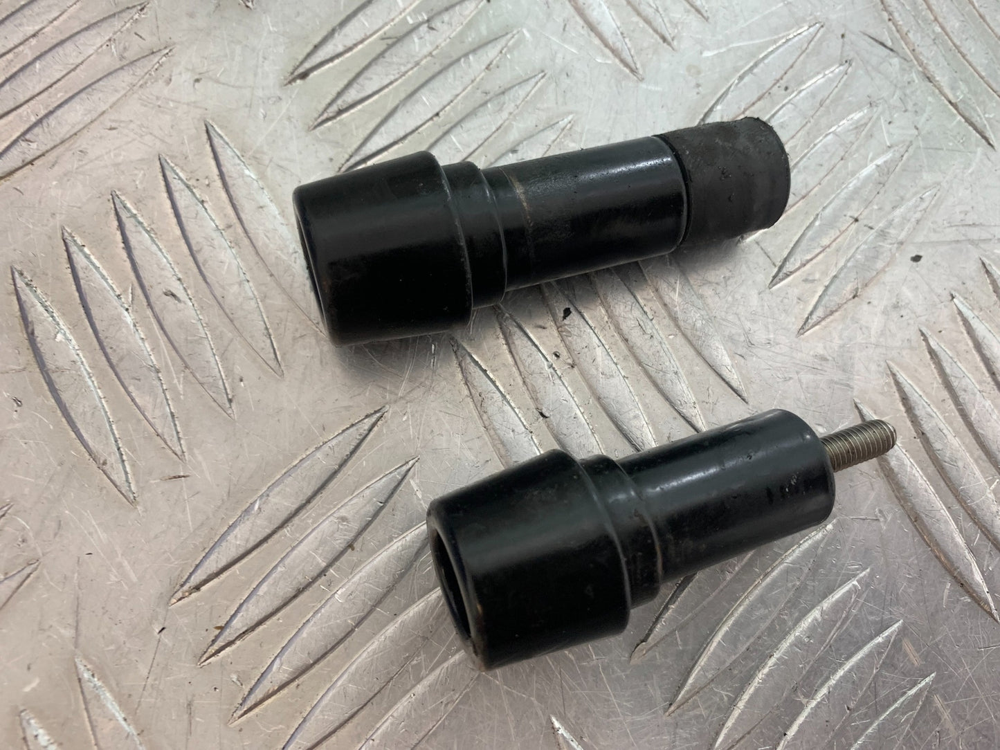 MV AGUSTA 800 F3 BAR END WEIGHTS   YEAR 2013-2016 (CMB1152)