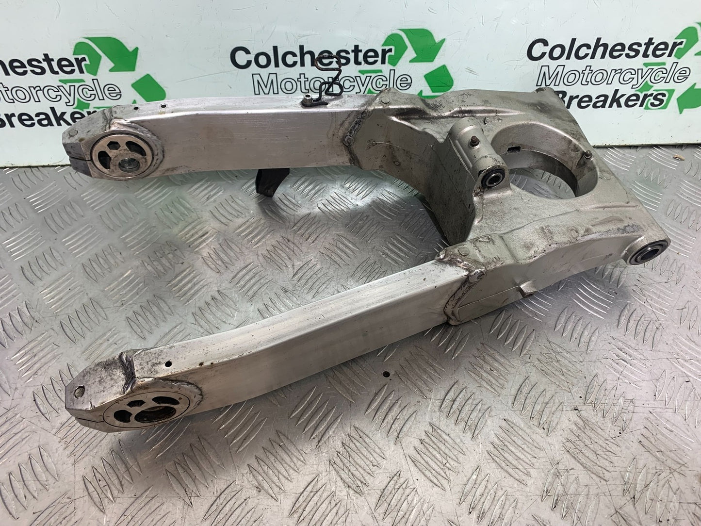 KAWASAKI ZZR1100 D SWINGARM YEAR 1993-2001 (CMB1289)