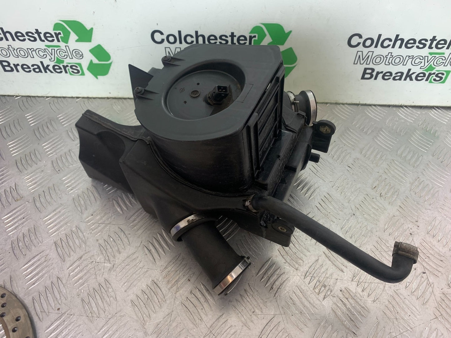 BMW R850 R R850R AIRBOX   YEAR 1994-2002 (CMB1170)
