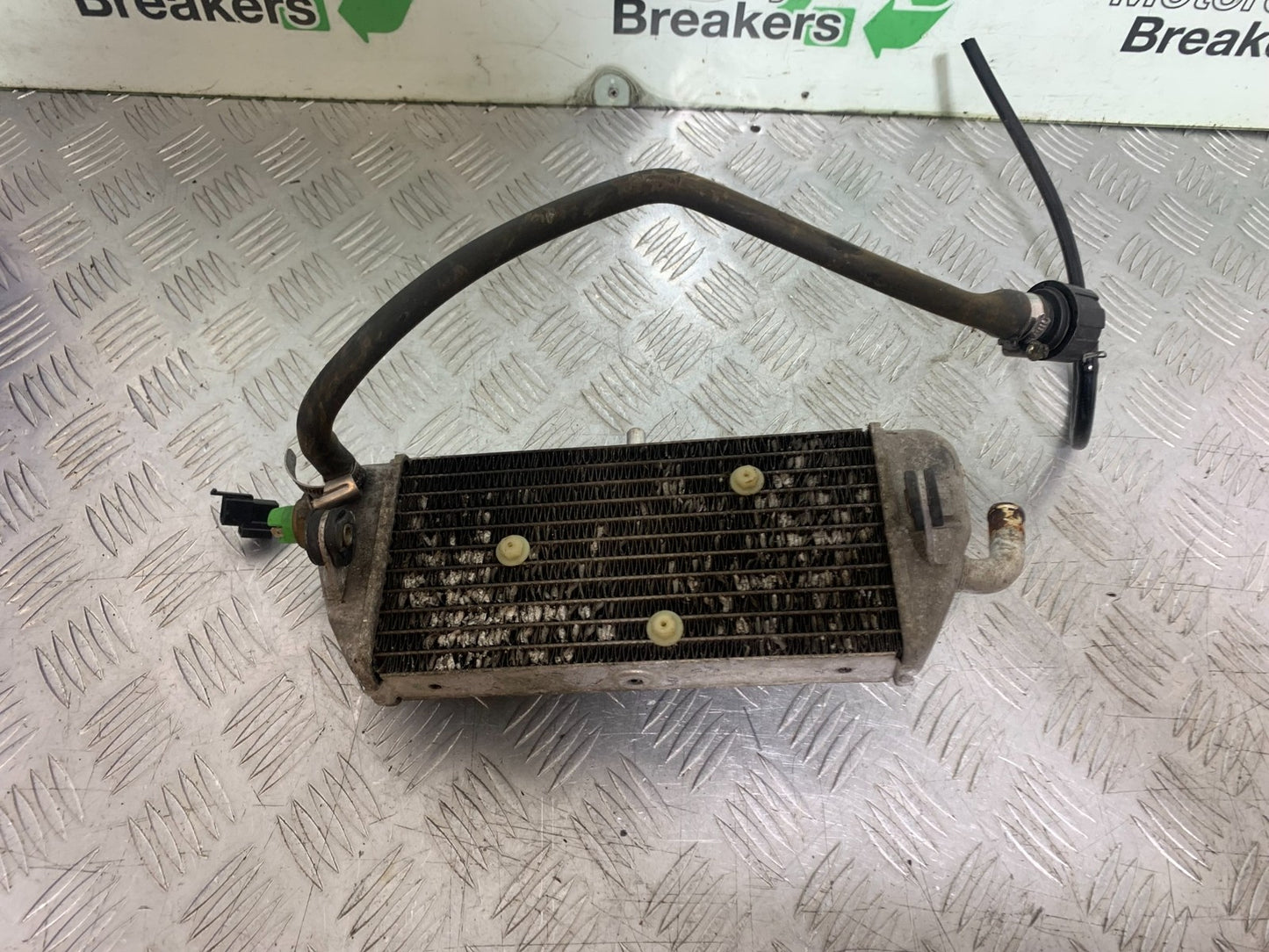 YAMAHA XMAX 250 XMAX 250 RADIATOR AND FAN  YEAR 2006-09 (CMB1201)