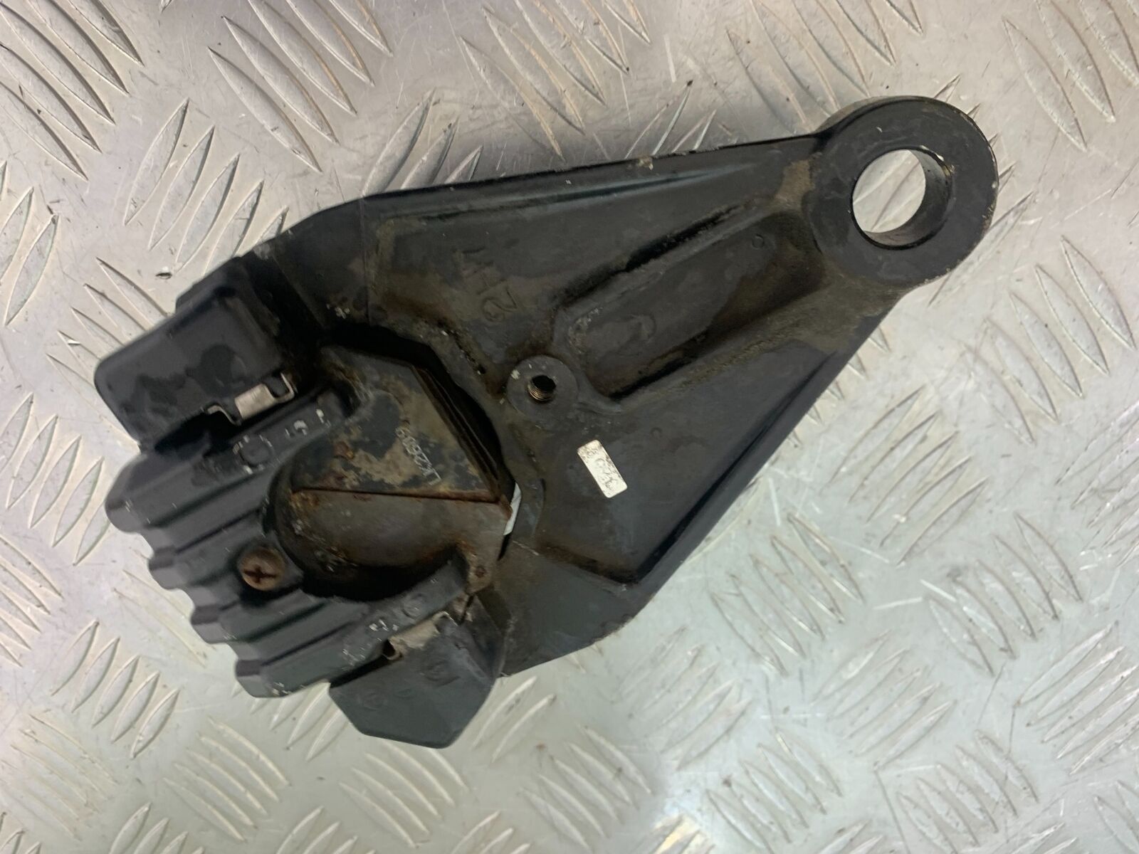 YAMAHA XS1100 MIDNIGHT SPECIAL REAR CALIPER  YEAR 1980-1982 (CMB1122)