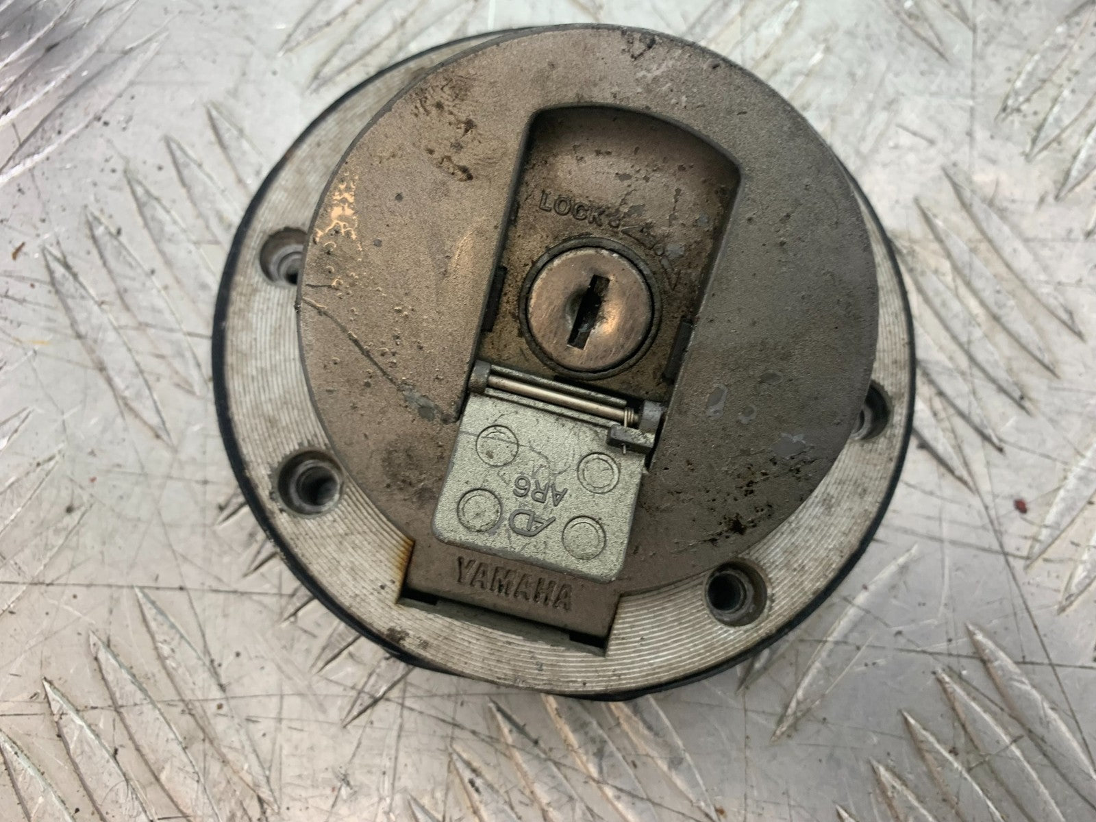 YAMAHA YZF1000 THUNDERACE LOCKS AND KEYS  YEAR 1997-2000 (CMB1204)