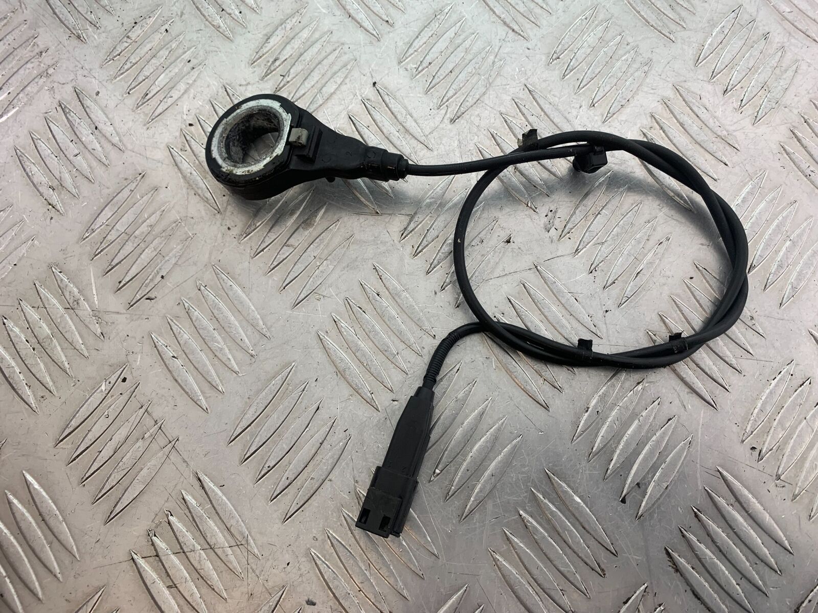 HARLEY DAVIDSON XL883 N IROD REAR ABS SENSOR YEAR 2020  (CMB1116)