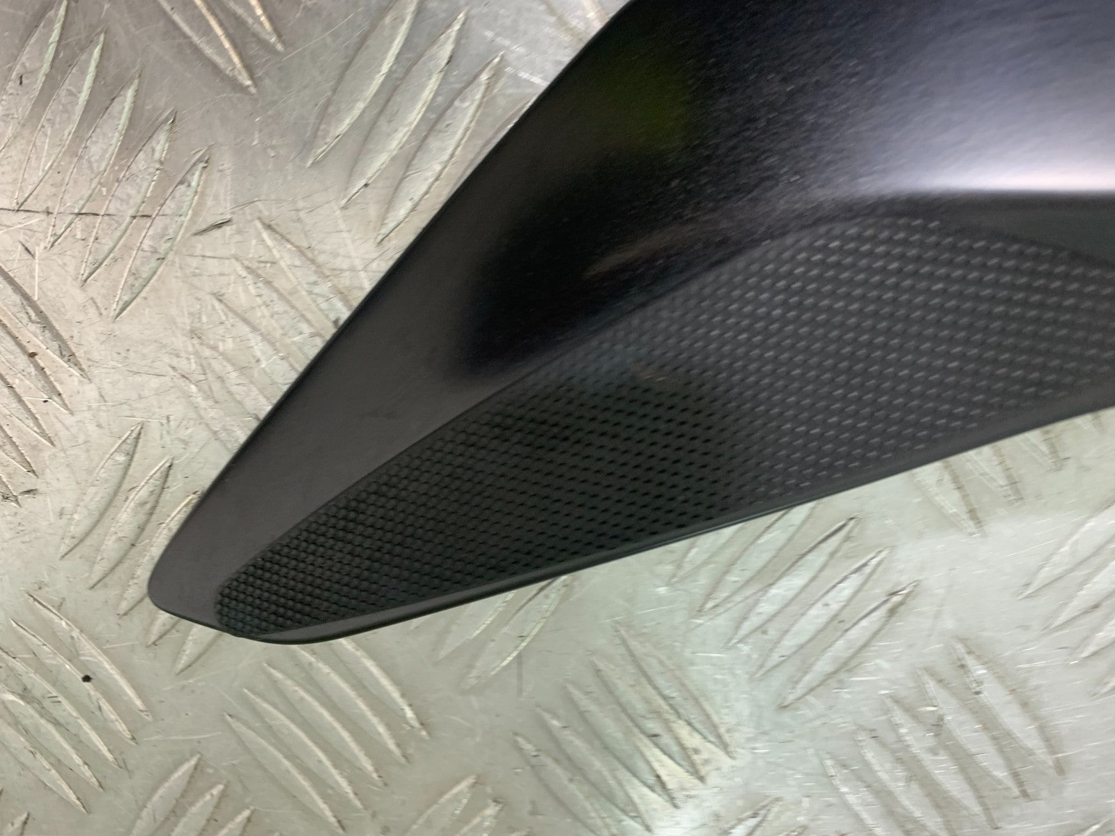 MV AGUSTA 800 F3 LEFT AND RIGHT INFILL COVERS  YEAR 2017-2019 (CMB1227)