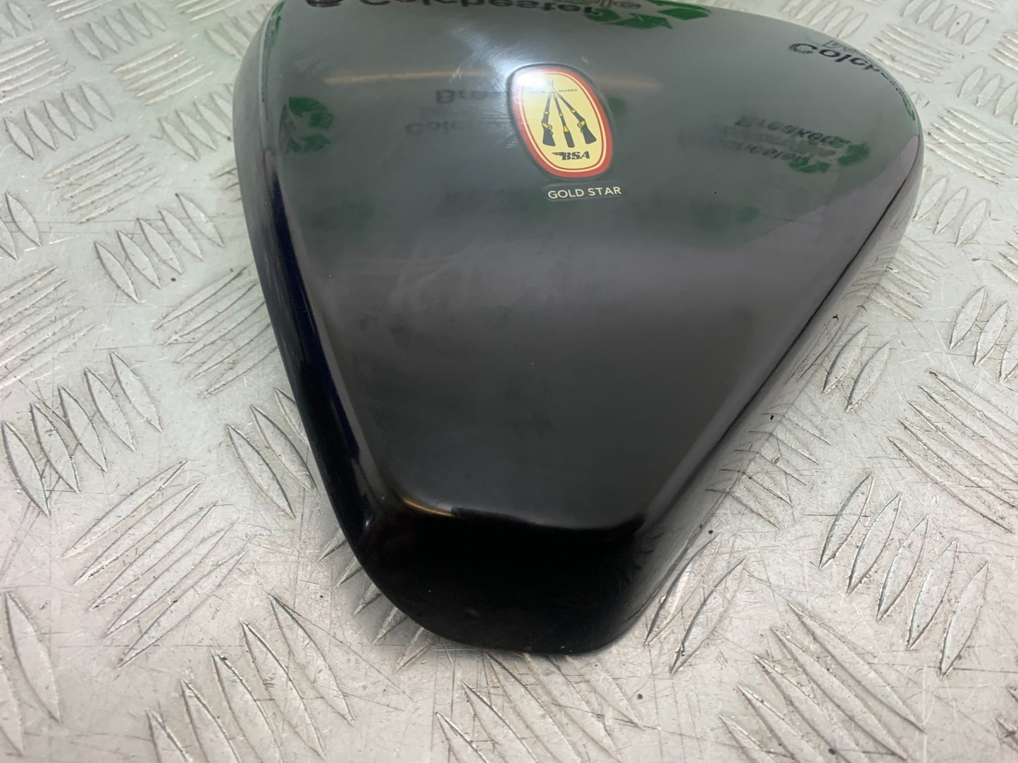 BSA 650 GOLD STAR LEFT SEAT PANEL YEAR 2022-2025 (CMB1262)
