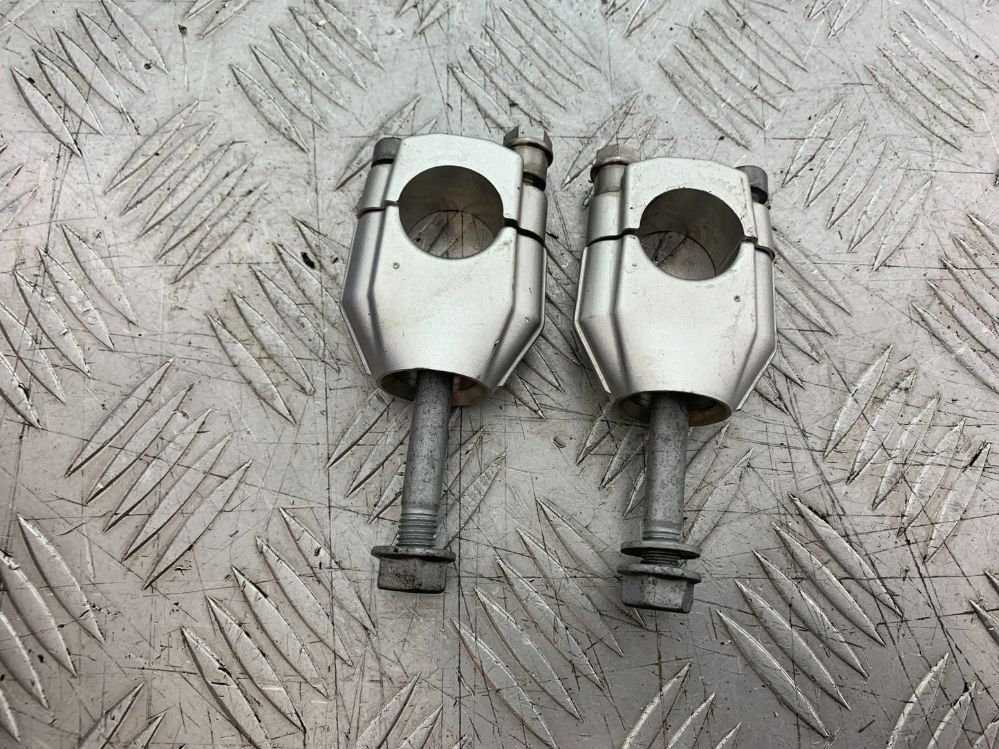 BMW F800 GT HANDLEBAR RISERS  YEAR 2013-2017 (CMB1248)