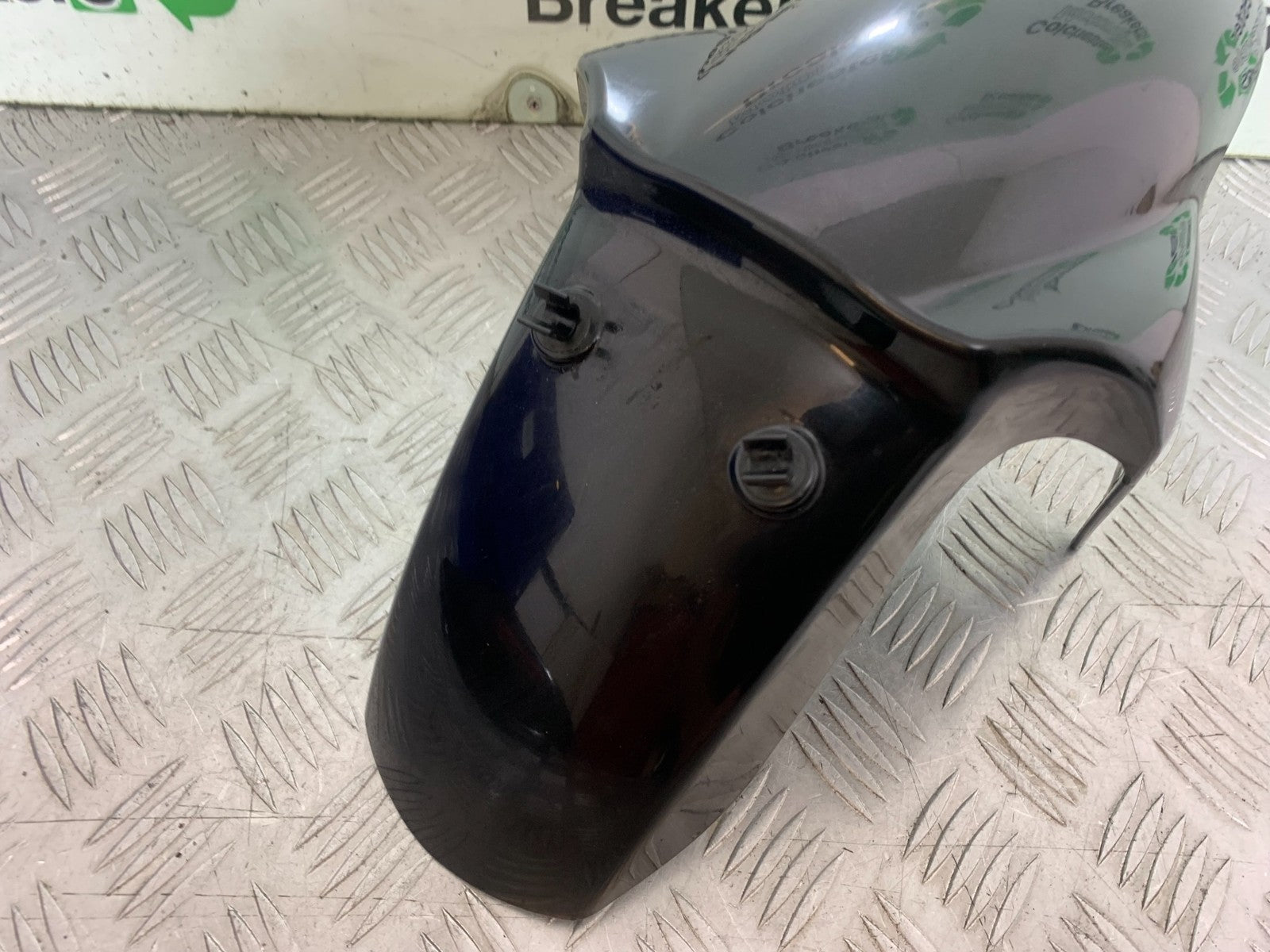 TRIUMPH SPEED TRIPLE R 1050 FRONT MUDGUARD   2009 (CMB1183)