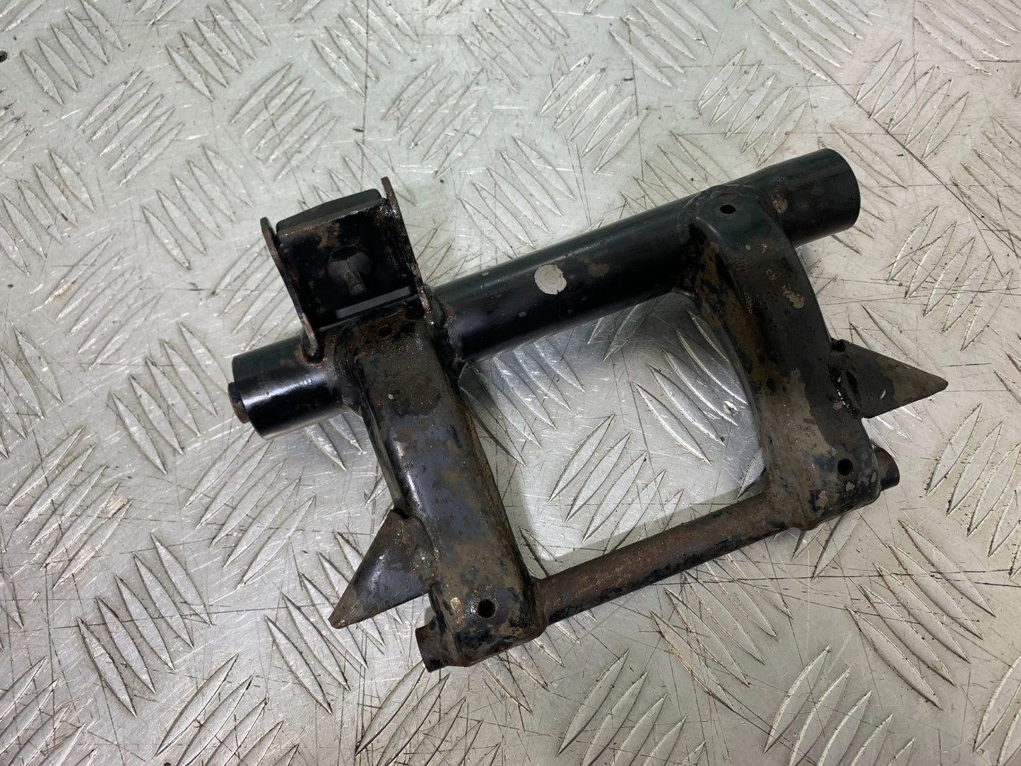 HONDA NSC110 VISION ENGINE BRACKET  YEAR 2017-2020 (CMB1249)
