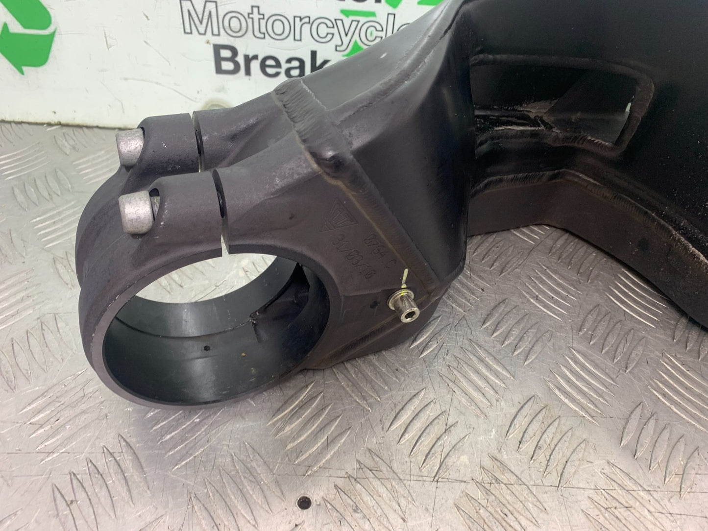 DUCATI 1198 S SWINGARM YEAR 2009-2011 (CMB1219)