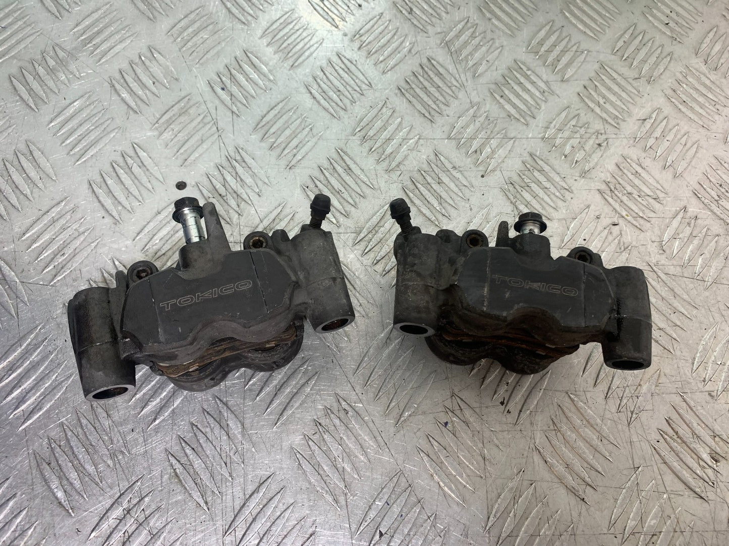SUZUKI DL1000 V-STROM FRONT BRAKE CALIPERS YEAR 2014-2019 (CMB1325)