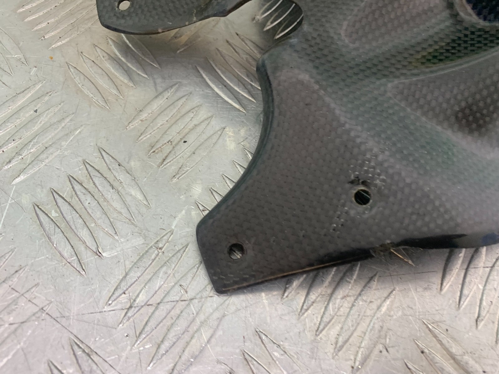 DUCATI 1198 S CARBON HUGGER   YEAR 2009-2011 (CMB1219)