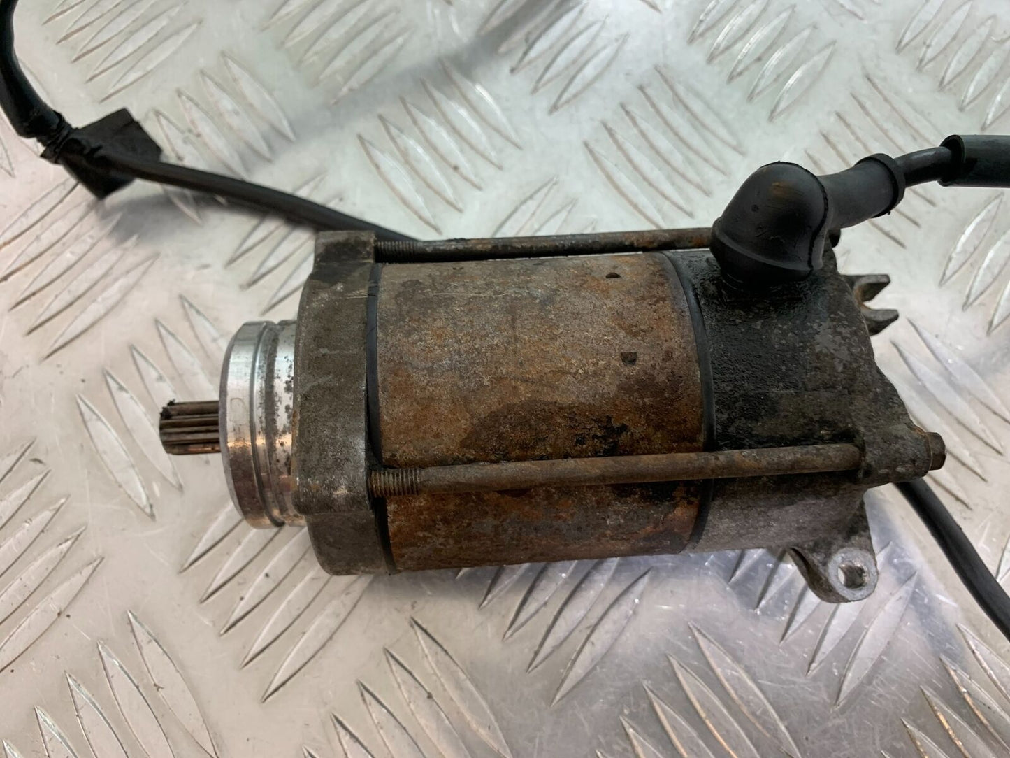 HONDA VFR800 VFR 800 V-TEC STARTER MOTOR   YEAR 2002 -09 (CMB1012)