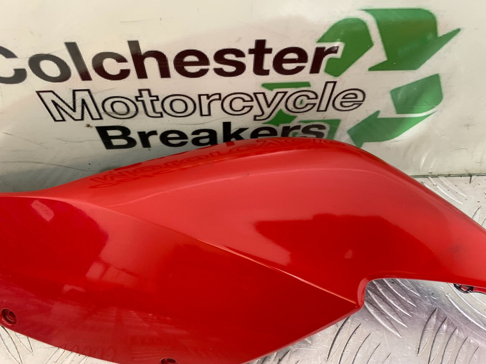 DUCATI 1299 PANIGALE LEFT SEAT PANEL   YEAR 2016 (CMB 1187)